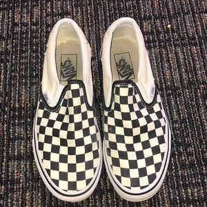 Checked vans